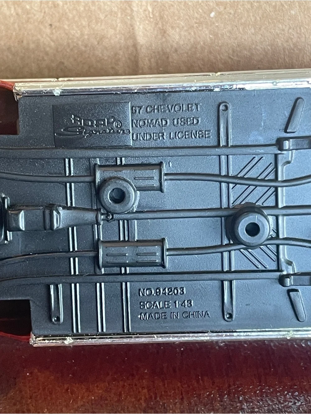 Road signature 57 Chevrolet nomad 1:43 scale